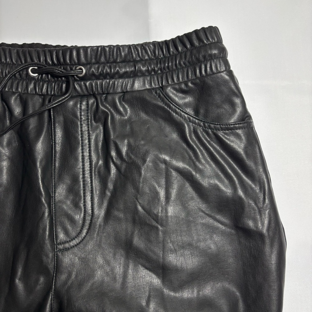 Express Women Faux Black Leather Pull On High Rise Jogger Pants‎ Size Small - Picture 3 of 12